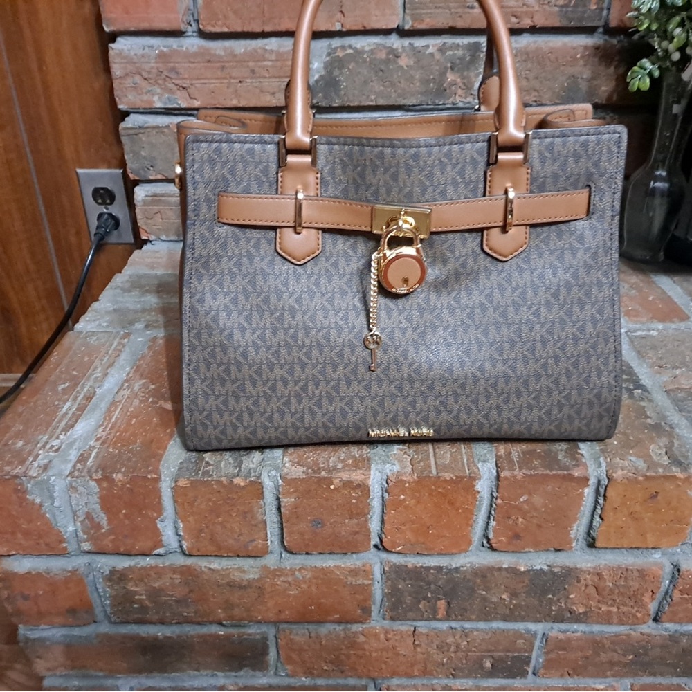 Michael Kors bag